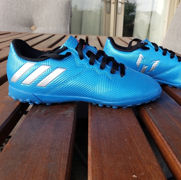 messi turf shoes youth